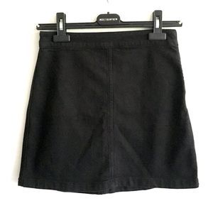 ARITZIA Wilfred High Rise Waist Denim Jean Mini Skirt Black 4